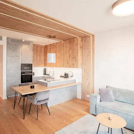 Sky Park - Luxury - Free Parking * Pozsony