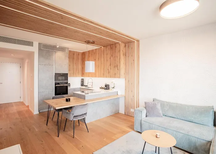 Sky Park - Luxury - Free Parking * Bratislava